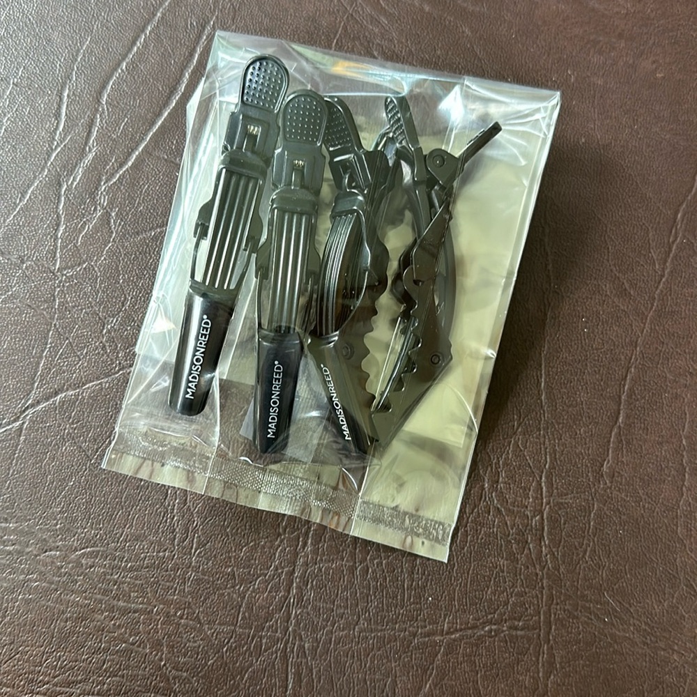 Madison Reed Professional Hair Trimming Clips